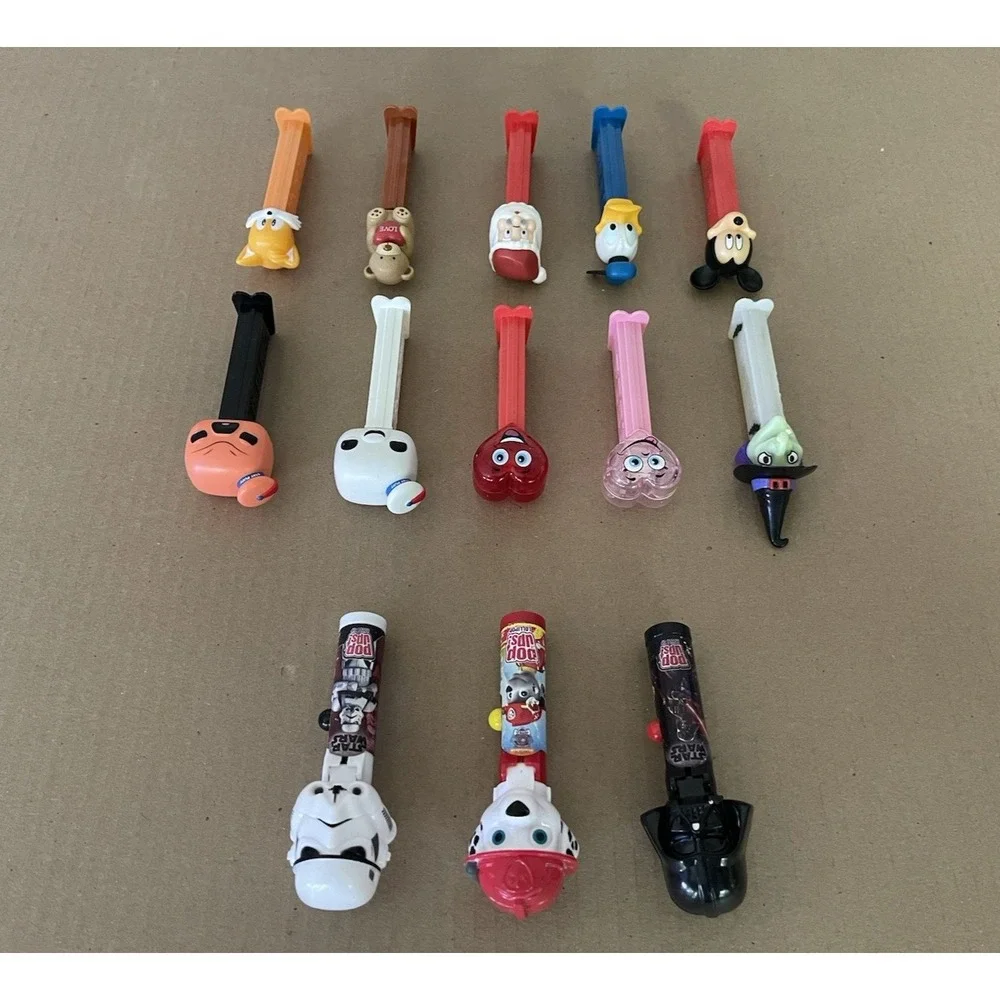 Lot of 13 PEZ Dispensers & Pop Ups-Disney, Star Wars, Holiday,‎ Ghostbusters